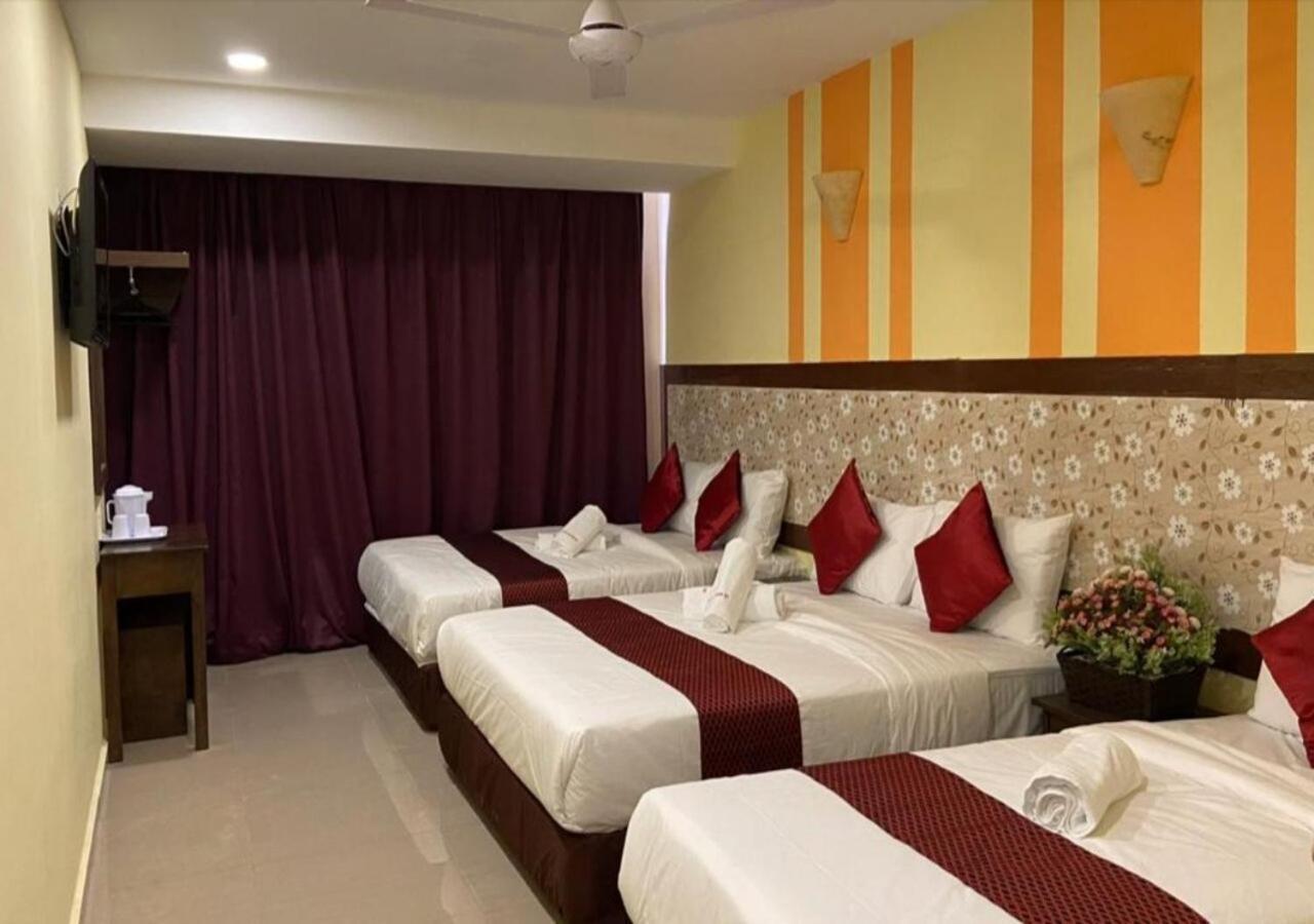 Sun Inns Permas Jaya Johor Bahru Exterior foto