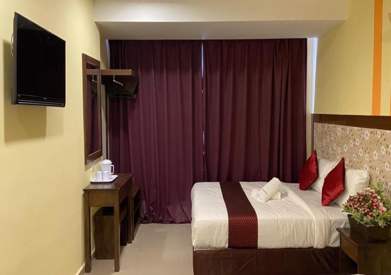 Sun Inns Permas Jaya Johor Bahru Exterior foto